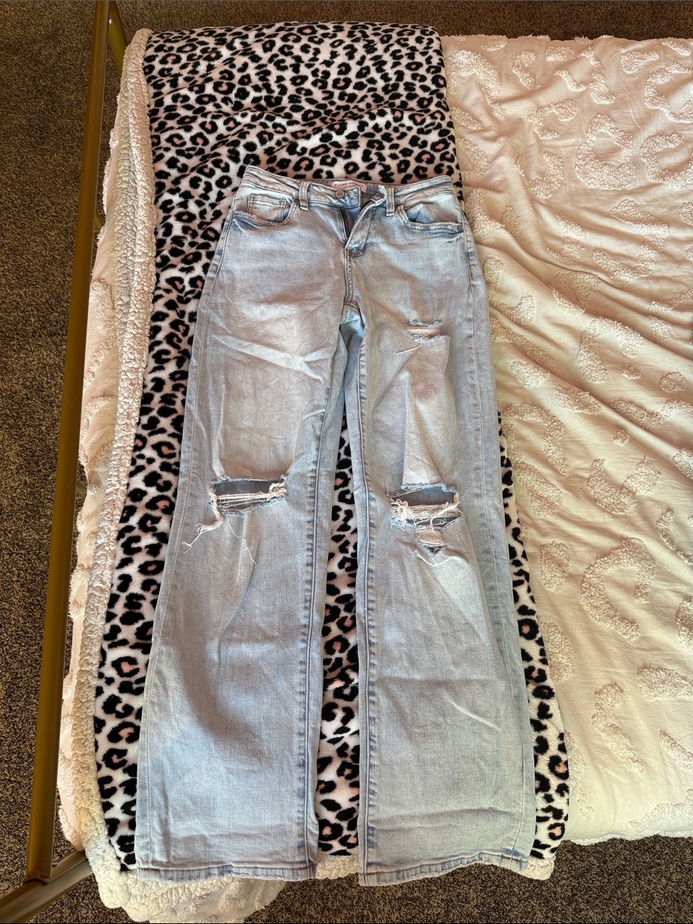 Flying monkey light wash ripped jeans